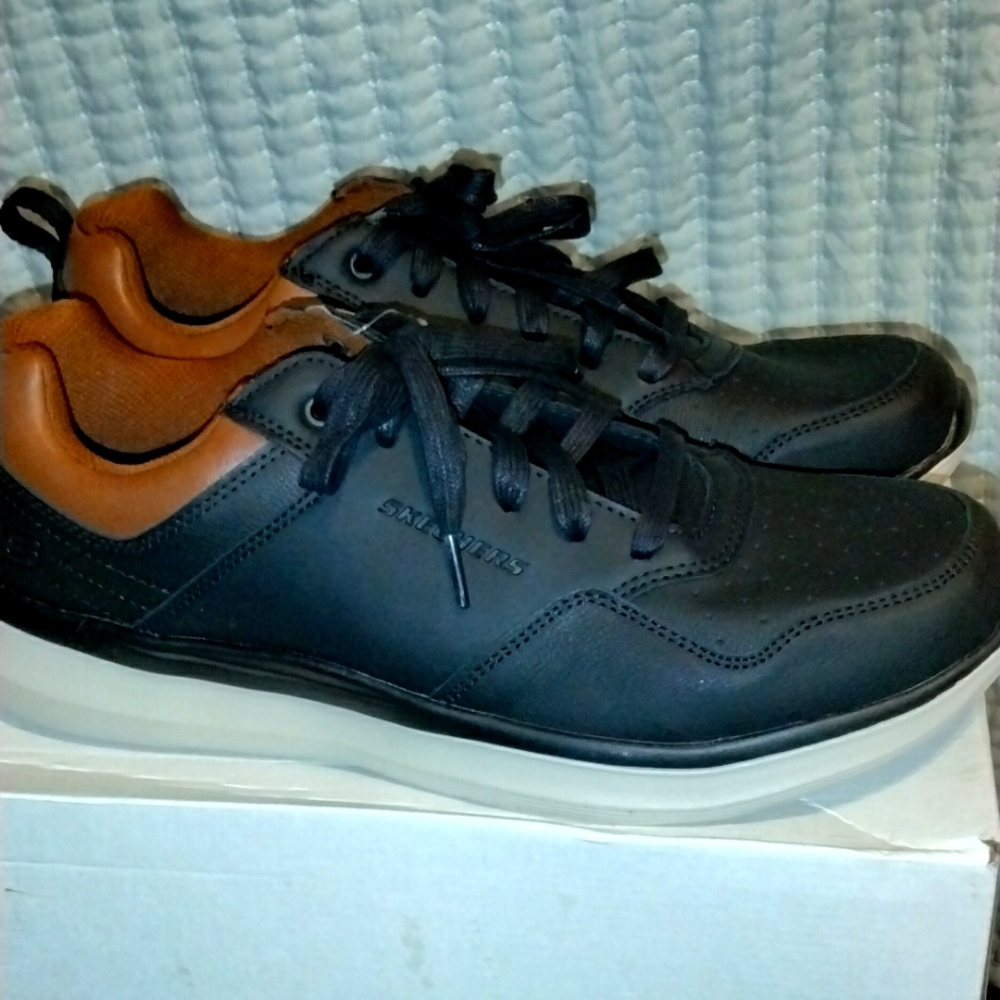 💪MENS SKECHERS🥸